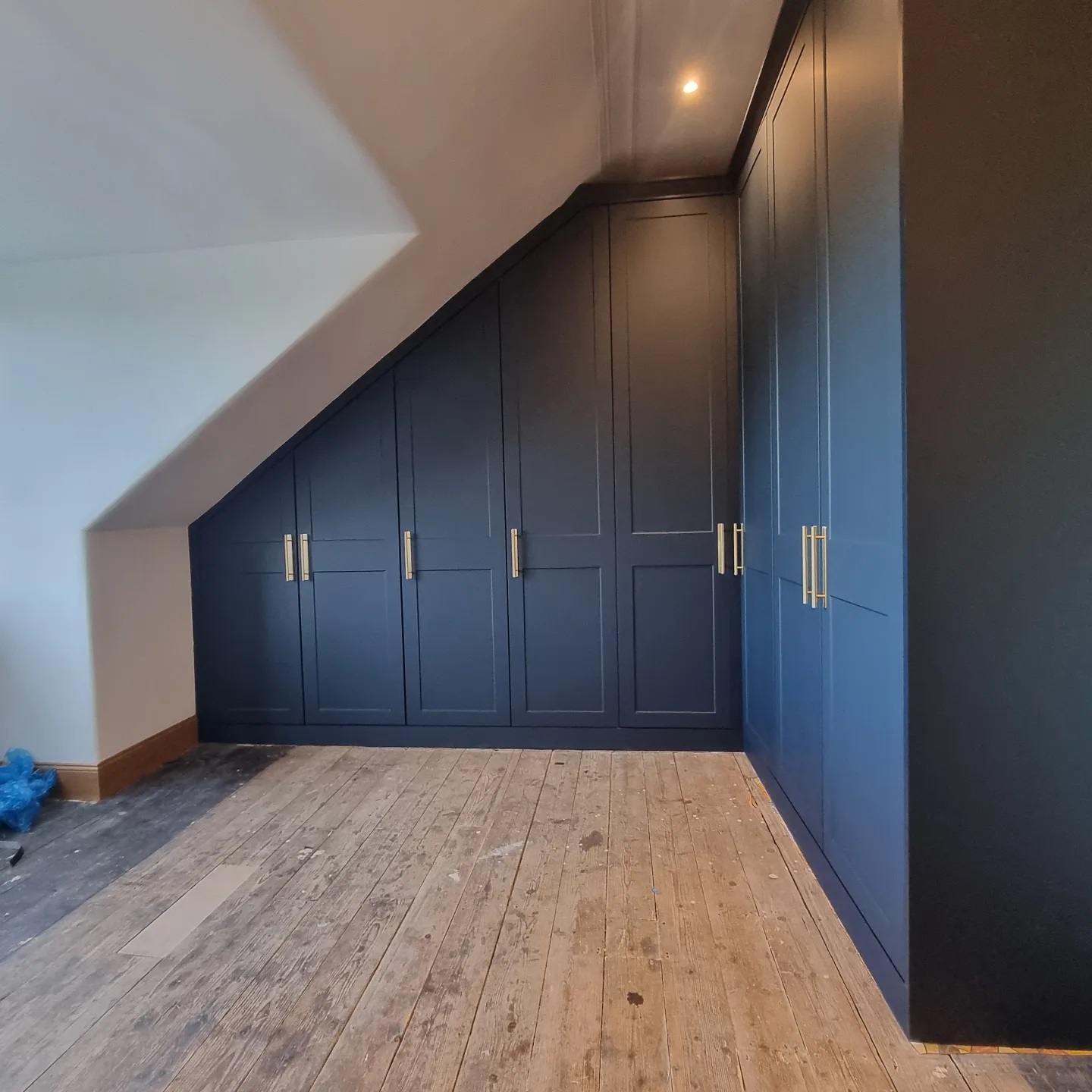 West End, Sloped Ceiling Wardrobe